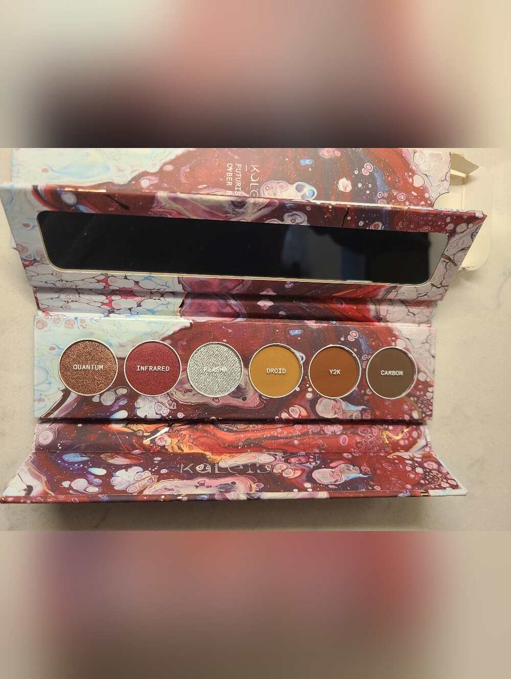 Kaleidos Futurism 2 CYBER BRONZE Eyeshadow Palette